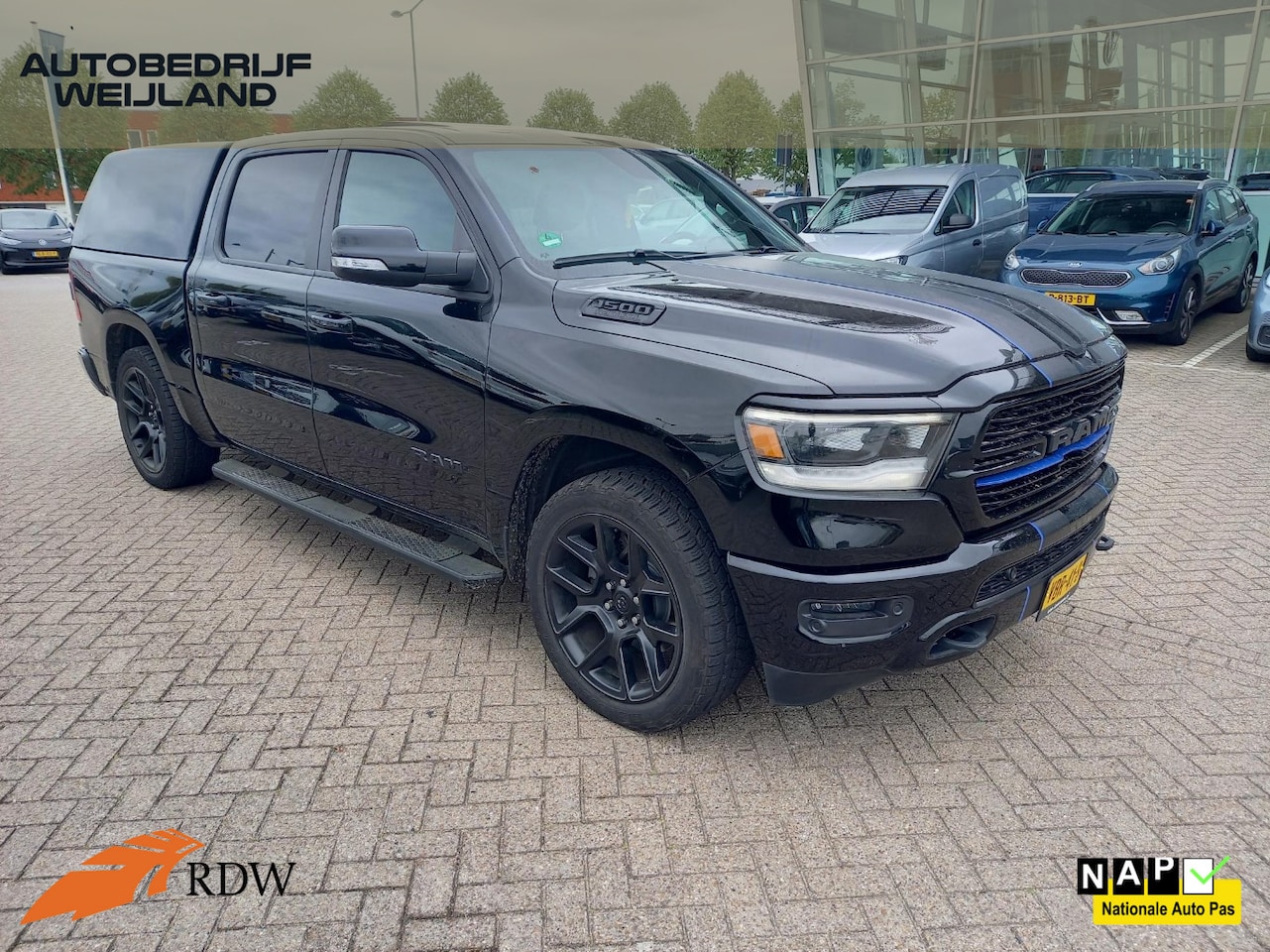 Dodge Ram 1500 - 5.7 V8 4x4 Crew Cab Big Horn NL-AUTO I 22" I Leer I Trekhaak 3500kg I Camera I Navi I Appl - AutoWereld.nl