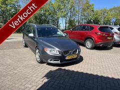 Volvo V70 - 2.0T R-Edition TREKHAAK AUTOMAAT STOELVERWARMING LEER
