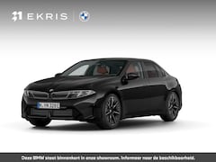 BMW i3 - 50 xDrive | First Edition | M Sportpakket | Verlichte Iconic Glow Grille | Panoramadak | H