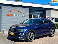 Volkswagen T-Roc - 1.5 TSI 150PK R-line virtual trekhaak camera