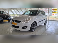 Suzuki Swift - 1.2 Exclusive automaat, luxe uitvoering met ecc/cruise/bluetooth