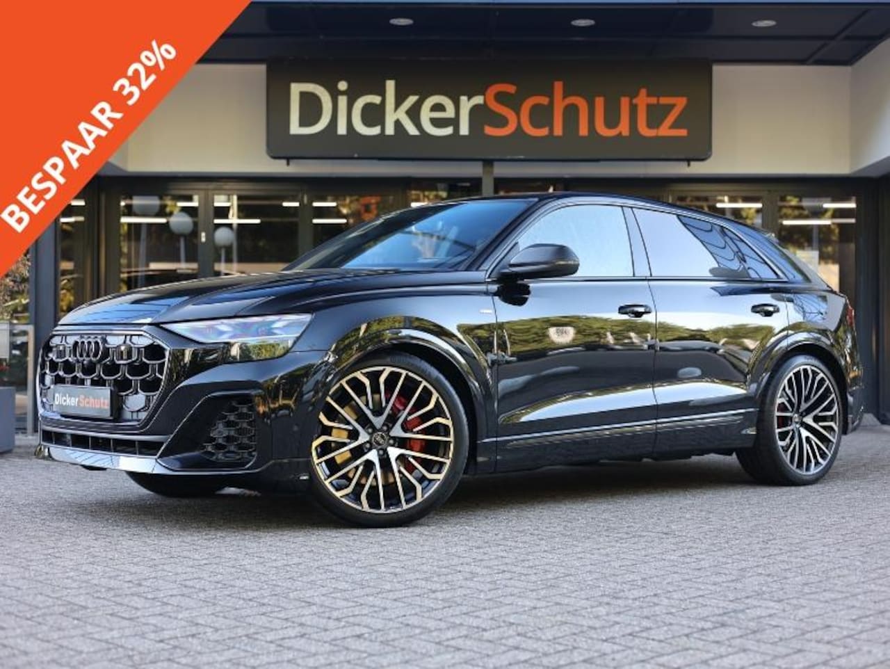 Audi Q8 - 60 TFSIe Competition Vierwielb. | Carbon | Pano | Trekhaak | Massage - AutoWereld.nl