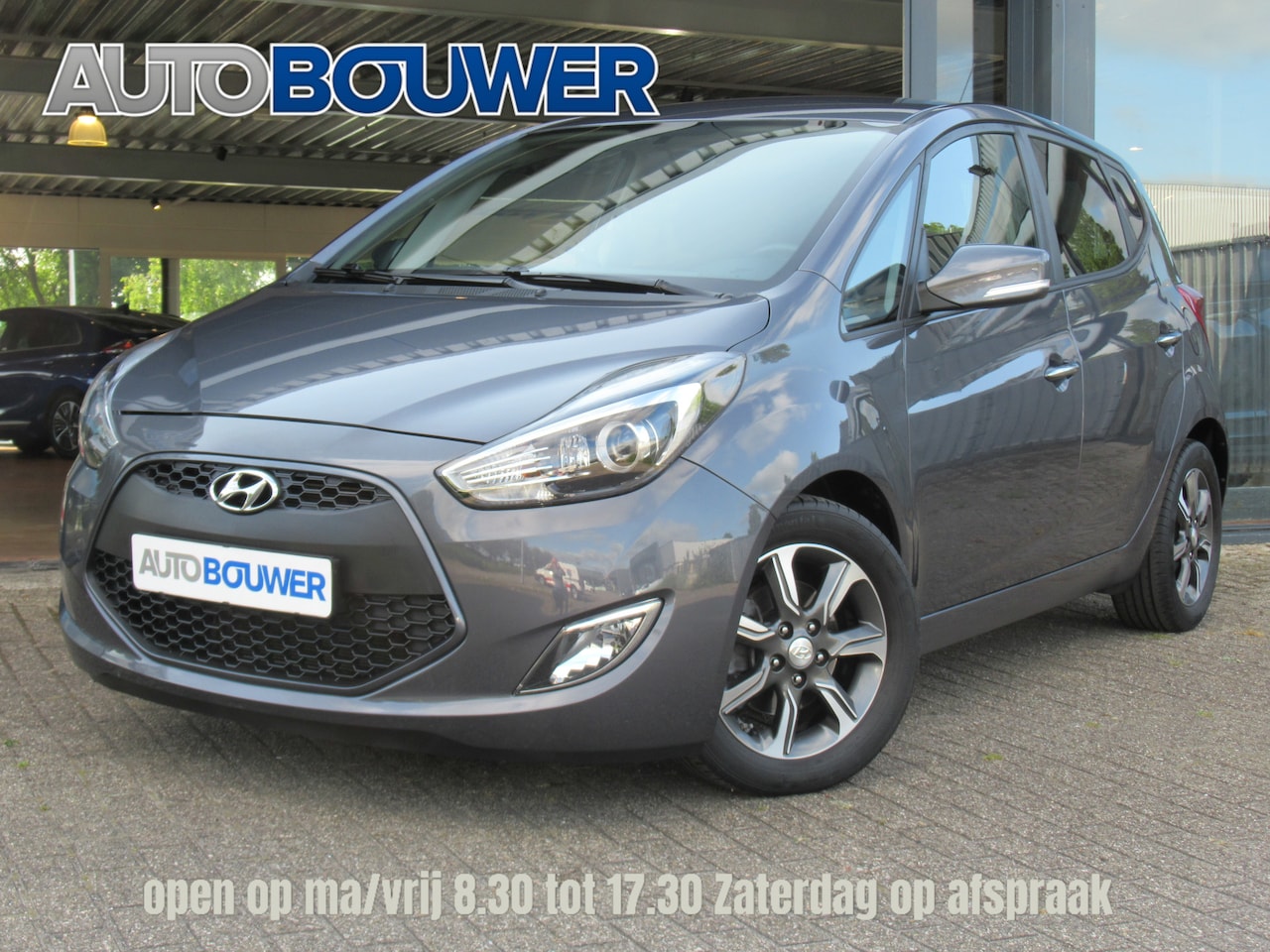 Hyundai ix20 - 1.6i Automaat 2e eigen | dealer onderh | navi | camera | cruise - AutoWereld.nl