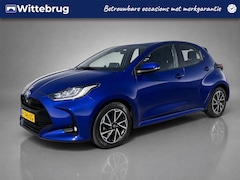 Toyota Yaris - 1.5 VVT-i Dynamic / Camera / Navigatie / Adaptive cruise controle / Lichtmetaal 16 inch /