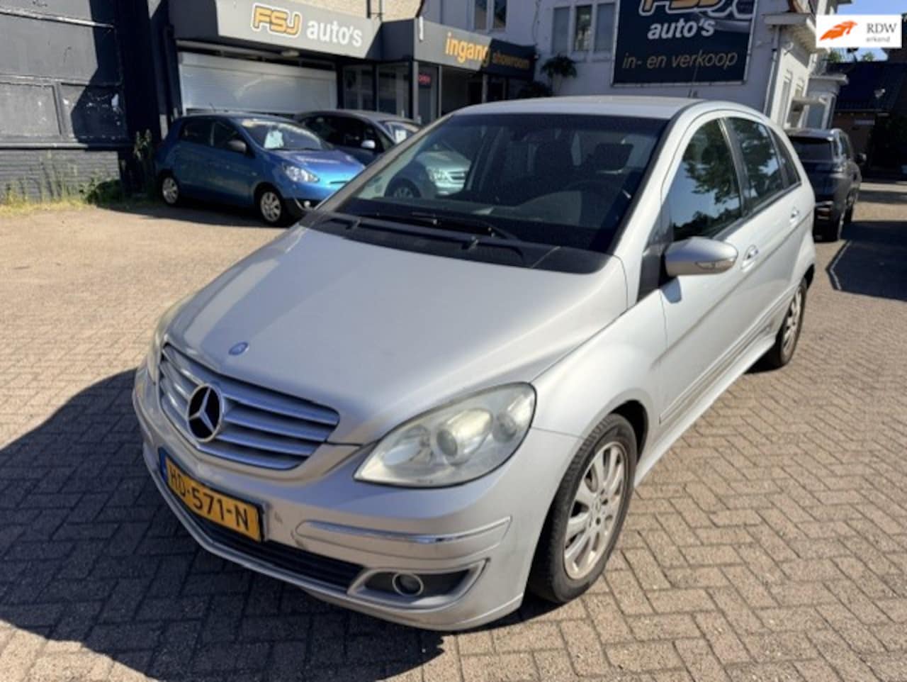 Mercedes-Benz B-klasse - 200 / SPORTLINE / VERSNELLINGSBAK MAAKT GELUID - AutoWereld.nl