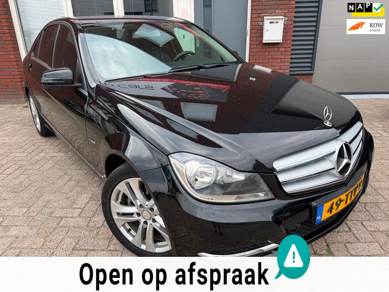 Mercedes-Benz C-klasse - 180 Business Class Avantgarde / Navi / Clima / Cruise / PDC / AUT / NAP - AutoWereld.nl