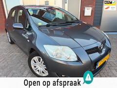 Toyota Auris - 1.6-16V Sol / Navi / Clima / 5DRS / NAP