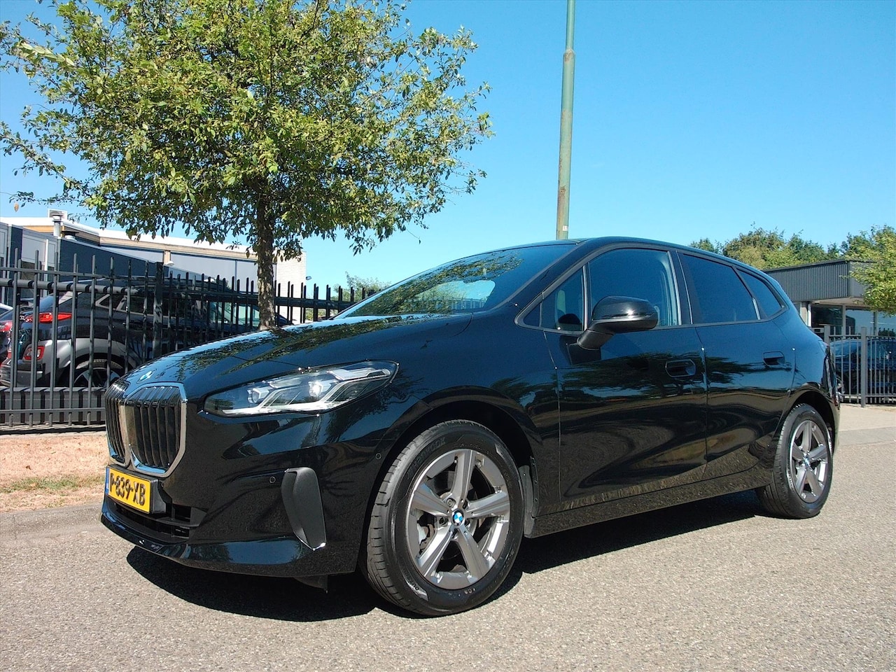 BMW 2-serie Active Tourer - (u06) 218i 136pk Automaat Sportstoelen Trekhaak Multi Media - AutoWereld.nl
