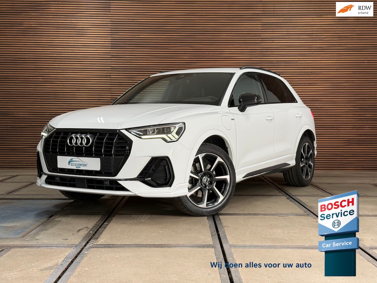 Audi Q3 - 45 TFSI e S line | 245 PK | Virtual Cockpit Plus | Camera | Black Optics | Leder | 2022 - AutoWereld.nl