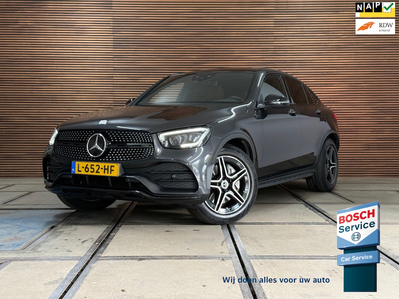 Mercedes-Benz GLC-klasse Coupé - 200 4MATIC Premium Plus AMG Line 4MATIC | Pano | Virtual | Night pakket| Ambient | MBUX | - AutoWereld.nl