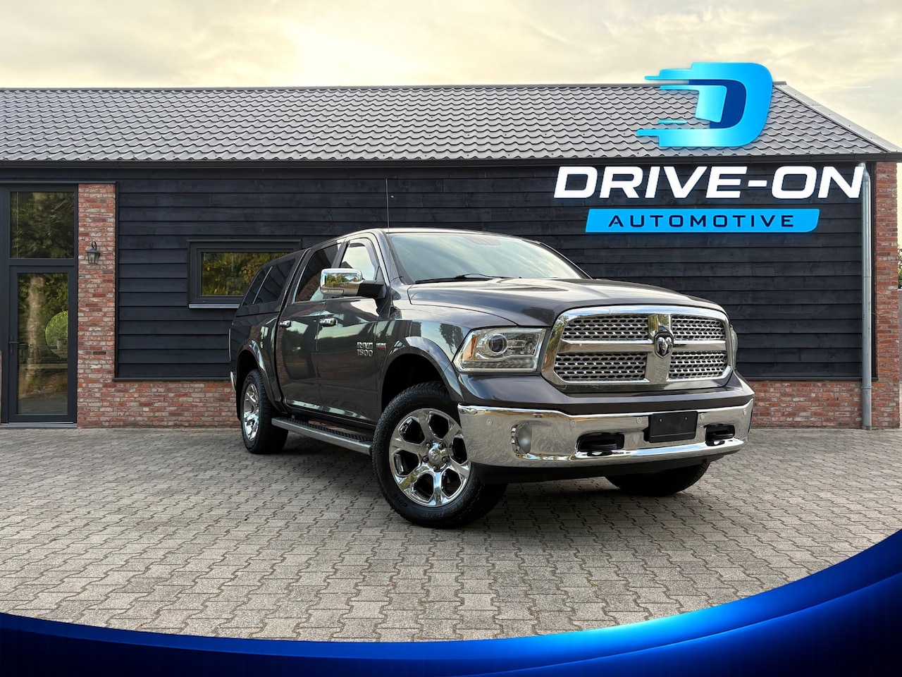 Dodge Ram 1500 - 5.7 V8 4x4 - Laramie - Hardtop - Nieuwstaat -LPG - AutoWereld.nl