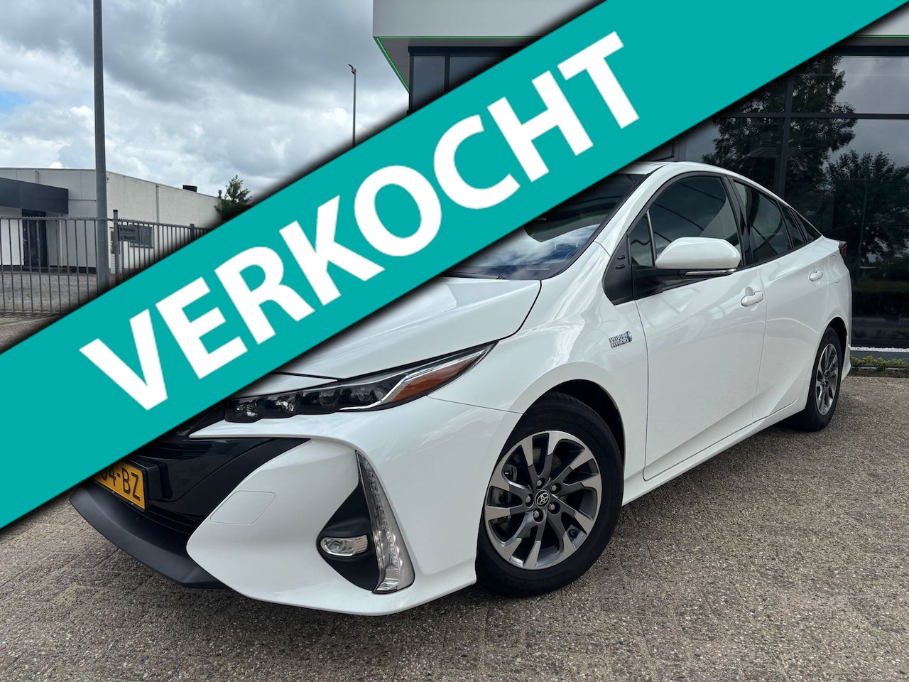 Toyota Prius - 1.8 Dynamic|Plug-in - AutoWereld.nl