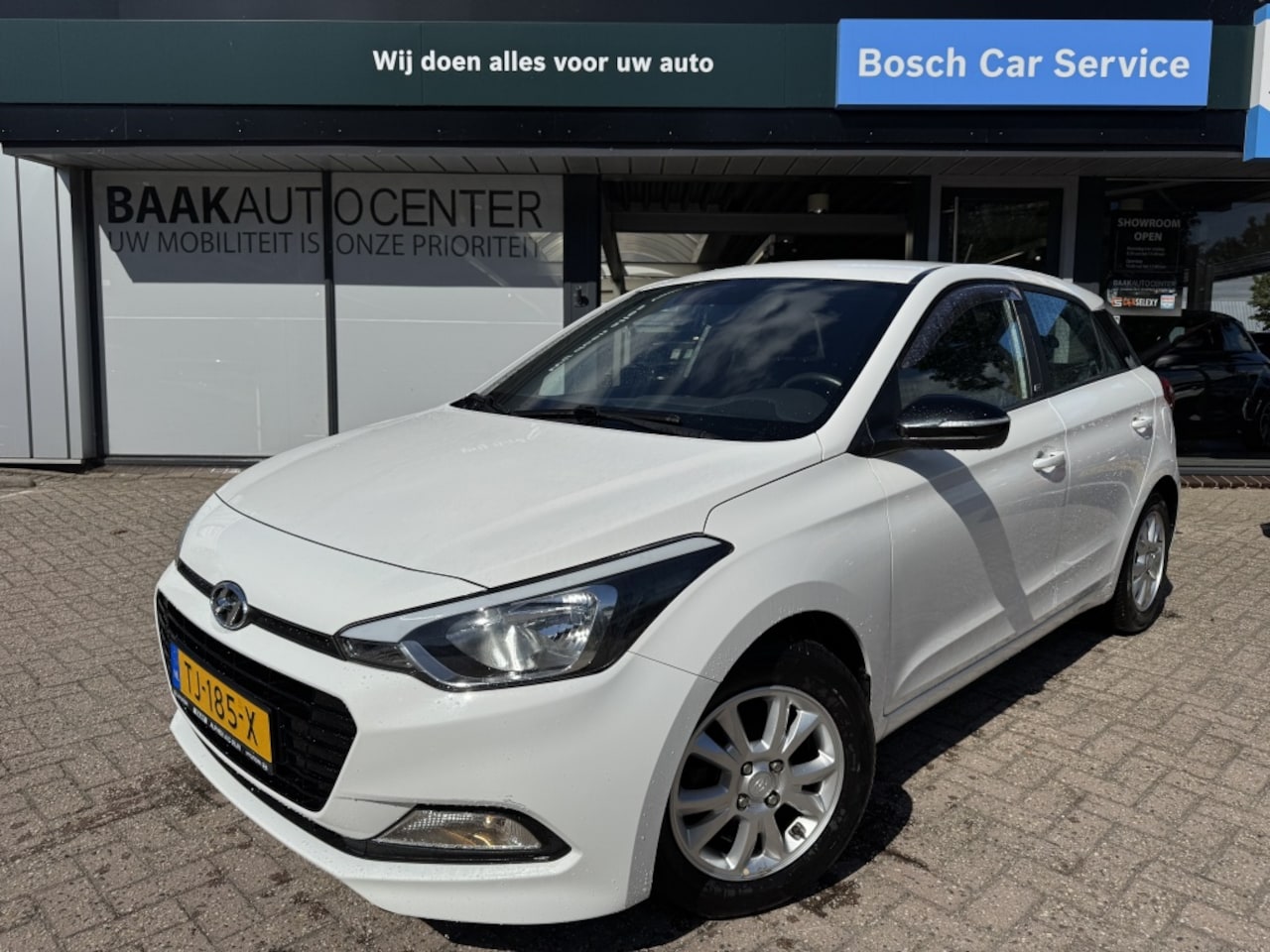 Hyundai i20 - 1.2 HP i-Motion | Bluetooth | Airco - AutoWereld.nl