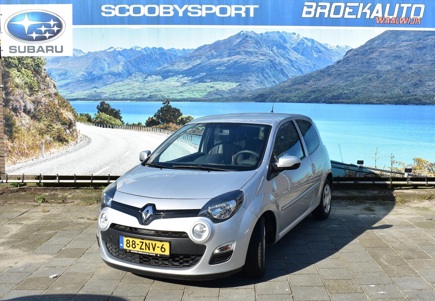Renault Twingo - 1.2-16V Collection 1.2 16V Collection - AutoWereld.nl