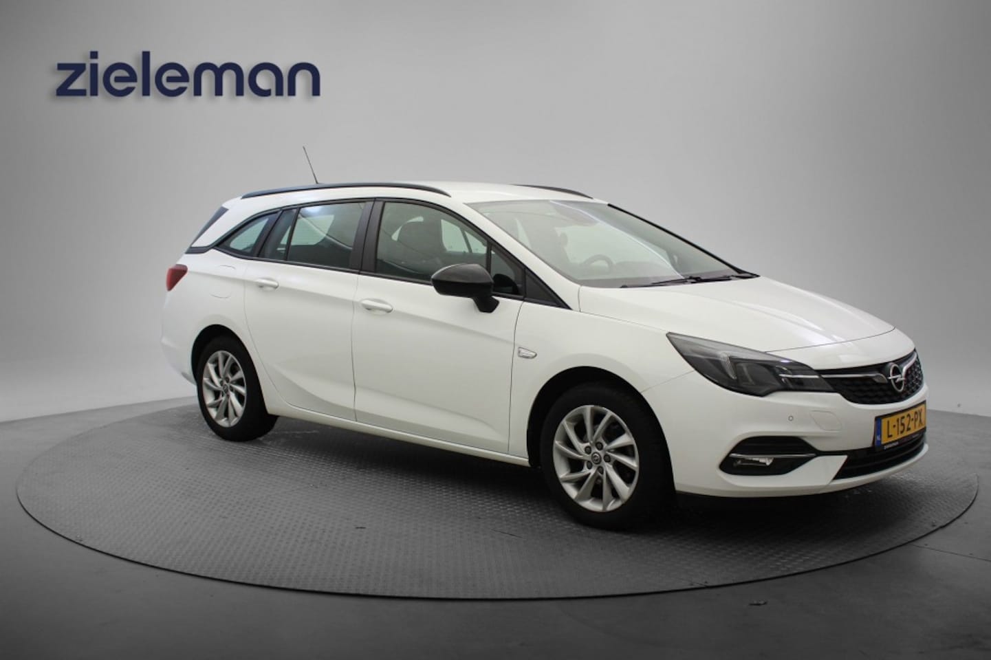 Opel Astra Sports Tourer - 1.2 Edition - Motorstoring - AutoWereld.nl