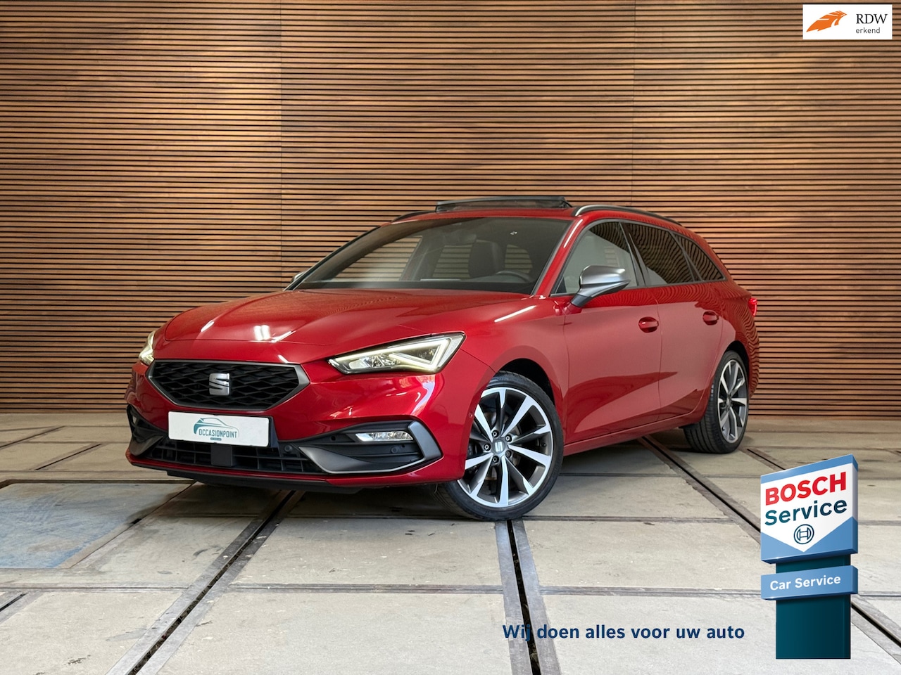 SEAT Leon Sportstourer - 1.5 eTSI FR Business Intense | Pano | Matrix LED | Trekhaak | ACC | Camera - AutoWereld.nl