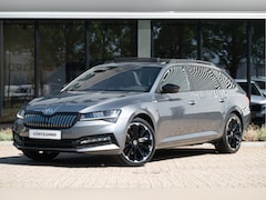Skoda Superb Combi - 1.4 TSI iV Sportline Business | Pano | Trekhaak | ACC | 19" | Elek. stoelen | Standkachel