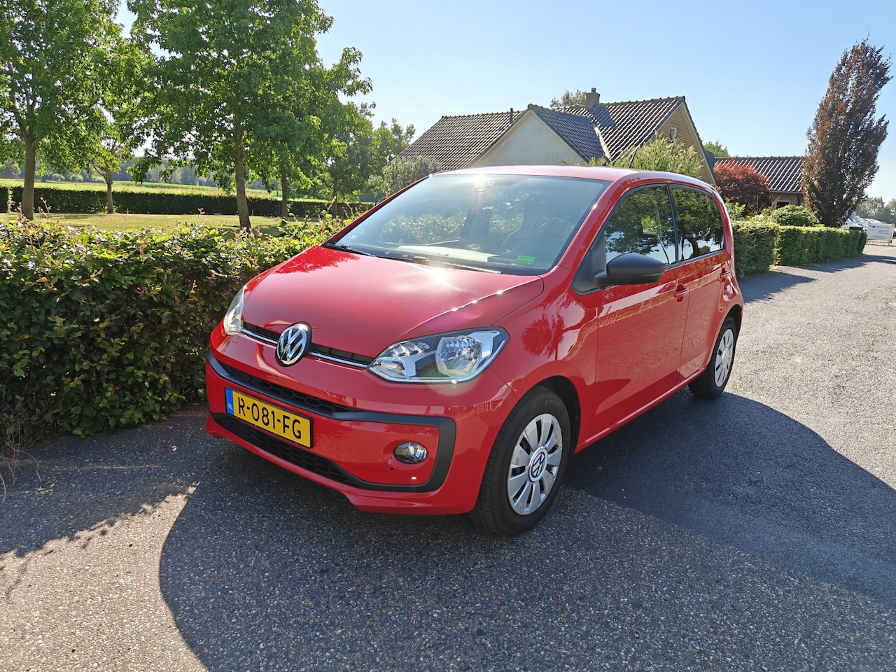 Volkswagen Up! - 1.0 BMT high up! CLIMA 106361 KM BJ 2019 - AutoWereld.nl