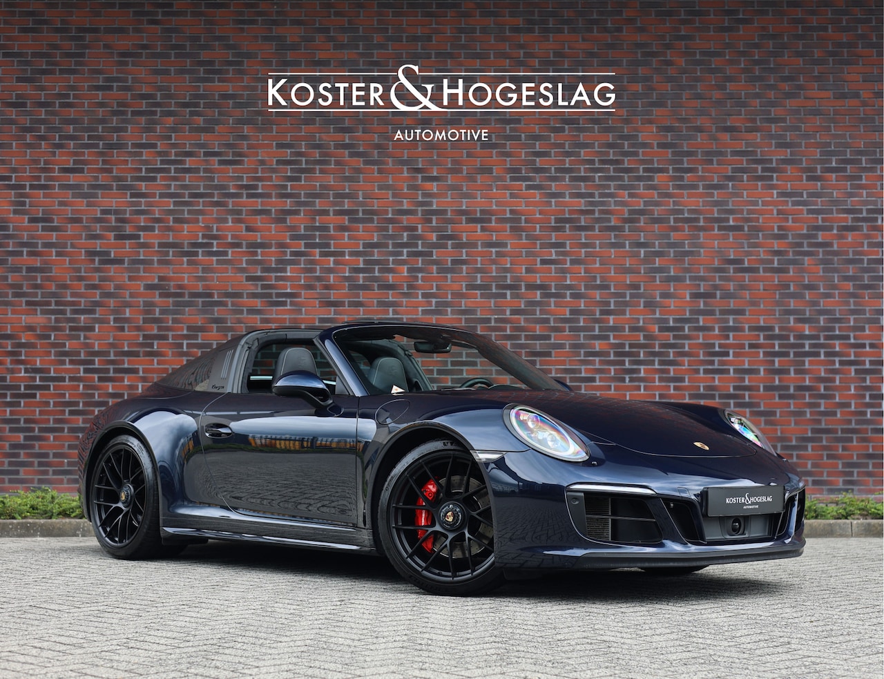 Porsche 911 Targa - 3.0 Targa 4 GTS | PASM - Sport Chrono - Burmester - AutoWereld.nl
