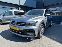 Volkswagen Tiguan Allspace - All-Space 1.5 TSi R-Line 7 pers. Camera schuifdak Leder Trekhaak