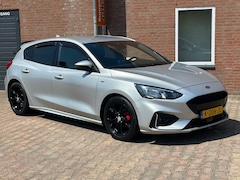 Ford Focus - 1.0 ECOBOOST HYBRIDE 155 PK ST-LINE SUPERRR DIKKK