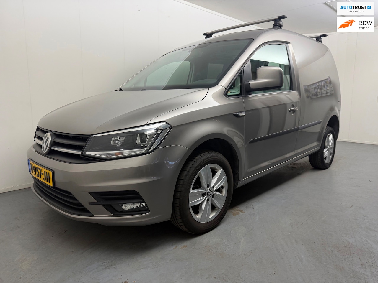 Volkswagen Caddy - 2.0 TDI L1H1 4Motion Highline # Dsg # Clima # Lmv # Nap - AutoWereld.nl