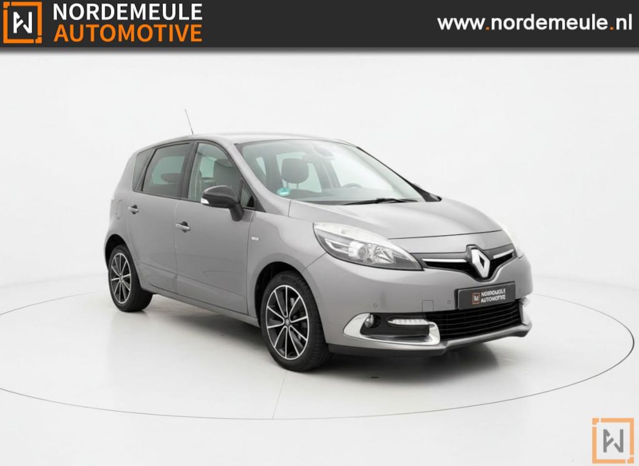 Renault Scénic - 1.6 DCI BOSE. TREKHAAK, PDCS, NAVI - AutoWereld.nl