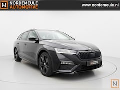 Skoda Octavia - 2.0 TSI RS. CARPLAY, PANO, ADAPTIVE