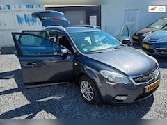 Kia Cee'd - 1.4 CVVT Seven stationwagen nwe apk