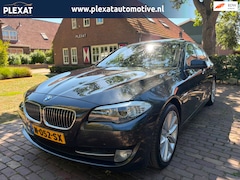 BMW 5-serie - 528i High Executive Aut. | Panorama | Luxe leder | Stoelverwarming | 18 inch | Trekhaak |