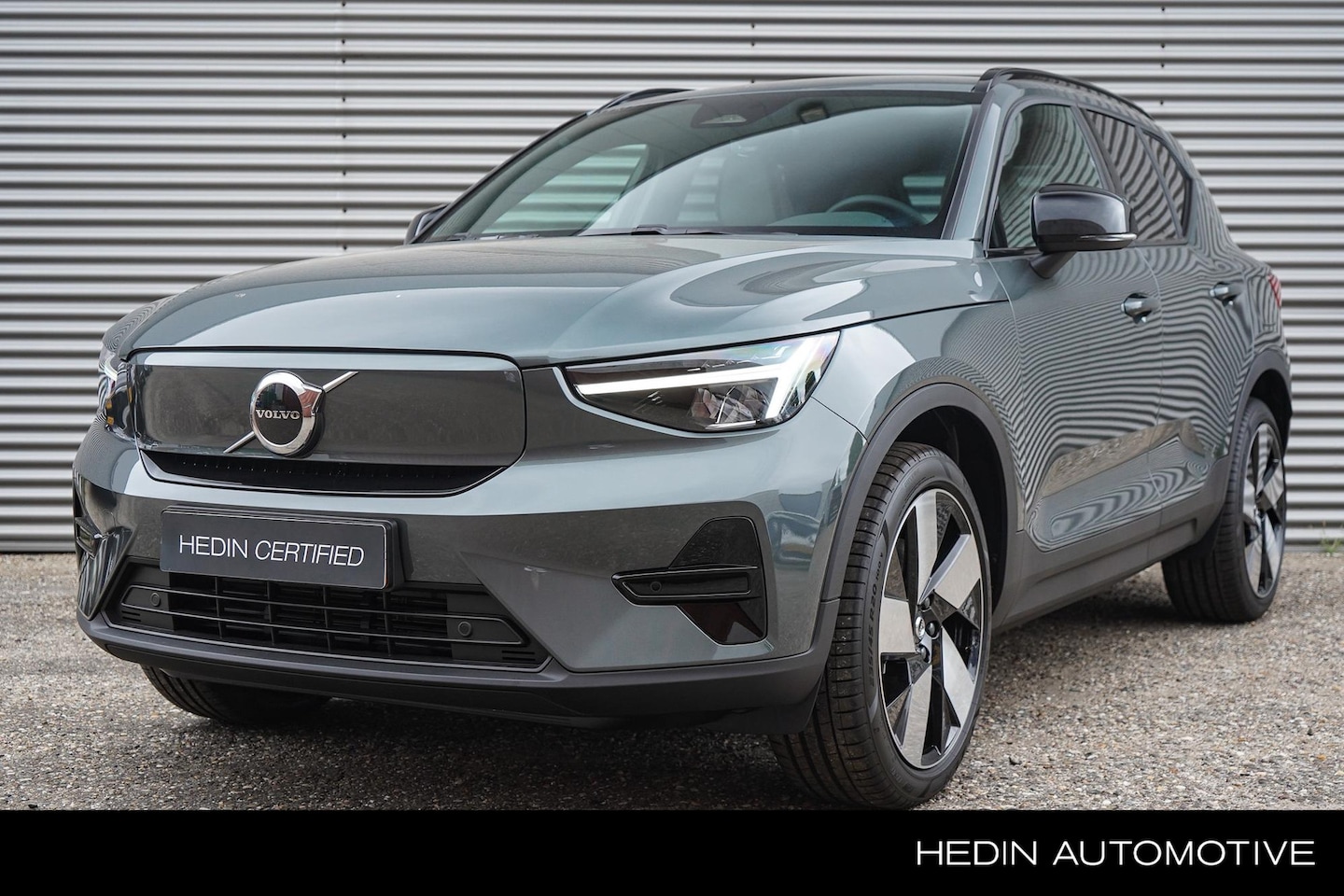 Volvo EX40 - Single Motor Extended Range Plus 82 kWh | Warmtepomp | WLTP 560km | 20 inch | Stoel + stuu - AutoWereld.nl