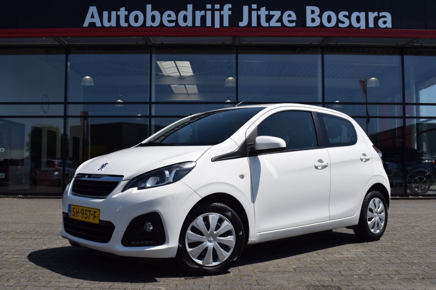 Peugeot 108 - 1.0 VTi 5Drs Active Airco | Telefonie | Originele Audio | Isofix - AutoWereld.nl