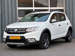 Dacia Sandero Stepway - 0.9 TCe SL Airconditioning, Camera, Cruise control, Navigatie, NL Auto