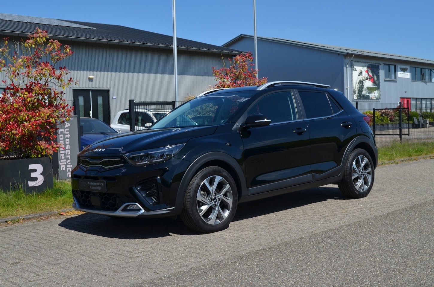 Kia Stonic - 1.0 T-GDi MHEV GT-PlusLine Stoel/stuurverw|Camera|Dakraam - AutoWereld.nl