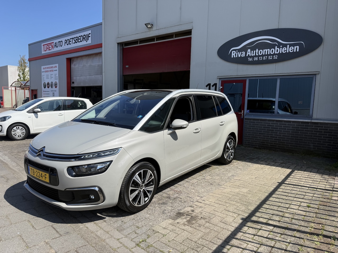 Citroën Grand C4 Picasso - 1.2 PureTech Business Automaat - AutoWereld.nl