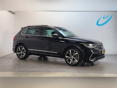 Volkswagen Tiguan - 1.5 TSI 150pk DSG R-Line Business Panoramadak Camera Virtual Cockpit Stoelverwarming