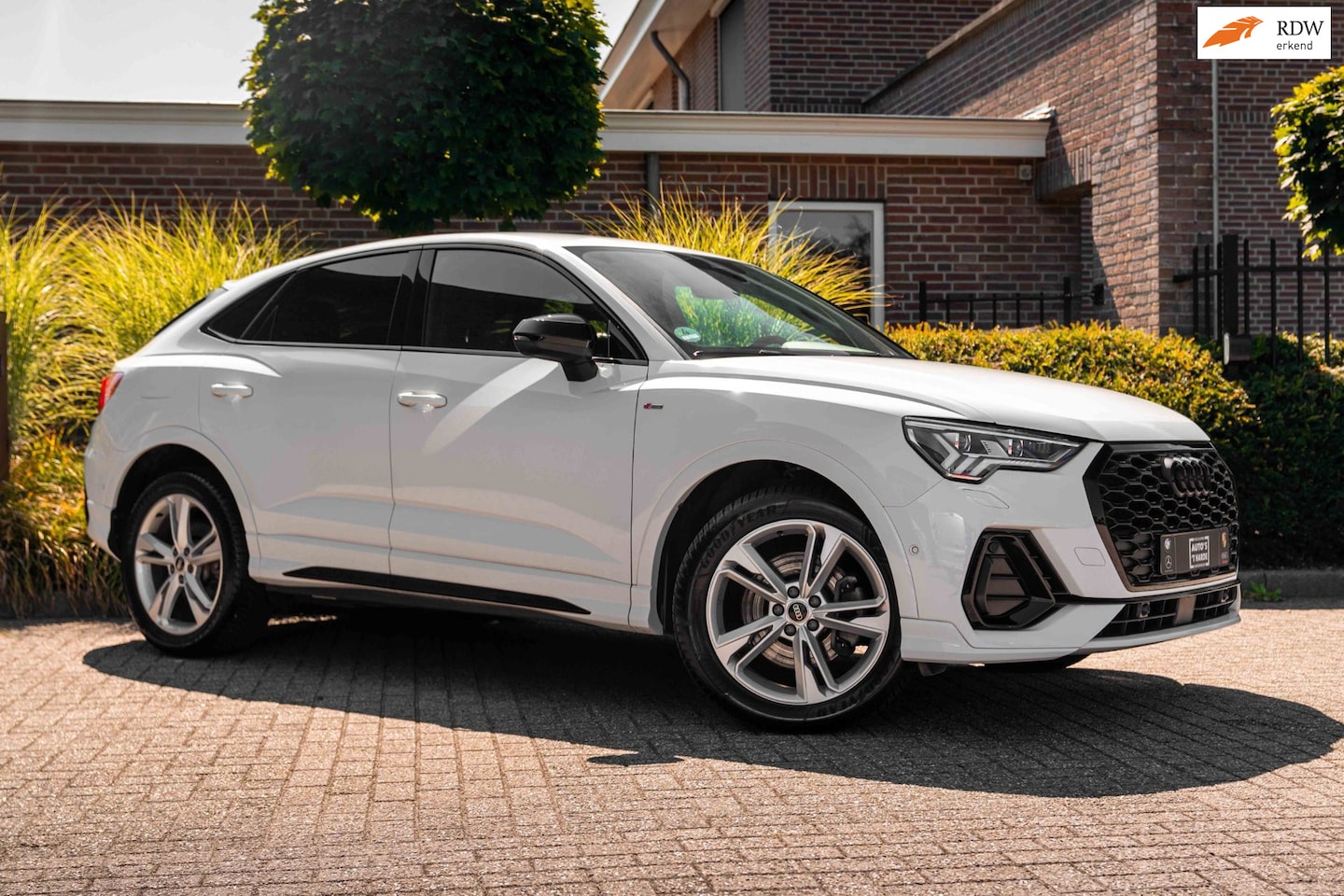Audi Q3 Sportback - 45 TFSI e S Edition 245 PK S-Line ACC Keyless Black Optic Camera 19'' - AutoWereld.nl