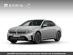 BMW i3 - 50 xDrive | First Edition | M Sportpakket | Panoramadak | Trekhaak | Harman Kardon | Verli