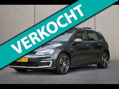 Volkswagen Golf - 1.4 TSI GTE | ACC | Panoramadak | Winterpakket | Navigatie