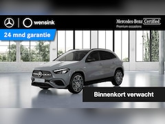 Mercedes-Benz GLA-Klasse - 250 e Star Edition AMG Line | Panoramadak | Trekhaak | Dodehoekassistent | DAB Radio | Nig