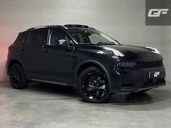 Lynk & Co 01 - 1.5 Plug-in Black Edition Sfeerver. CarPlay 360°