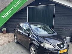 SEAT Altea XL - 1.6 Clubstyle, airco, cruise control, trekhaak