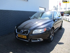 Volvo V70 - 1.6 T4 R-Edition