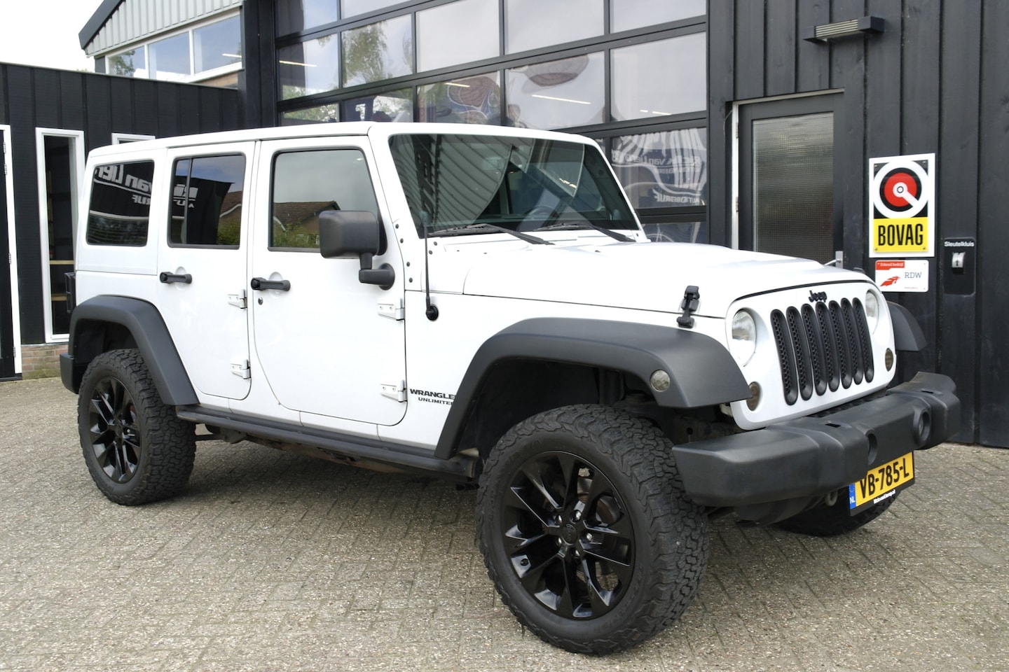 Jeep Wrangler - 2.8 CRD Sport | NL-Auto | Trekhaak | Grijs Kenteken  |MARGE - AutoWereld.nl