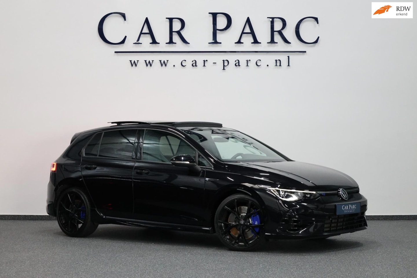 Volkswagen Golf - 2.0 TSI R 4Motion 320+PK IQ+LED/VIRTUAL/PANO/LEDER+S.VERWARMING+MEMORY/19"LMV/CAM/LINE/ACC - AutoWereld.nl