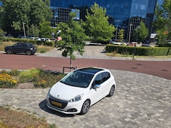 Peugeot 208 - 1.2 PureTech Blue Lion PANORAMADAK - AIRCO - CRUISE CONTROL - PARKEERSENSOR