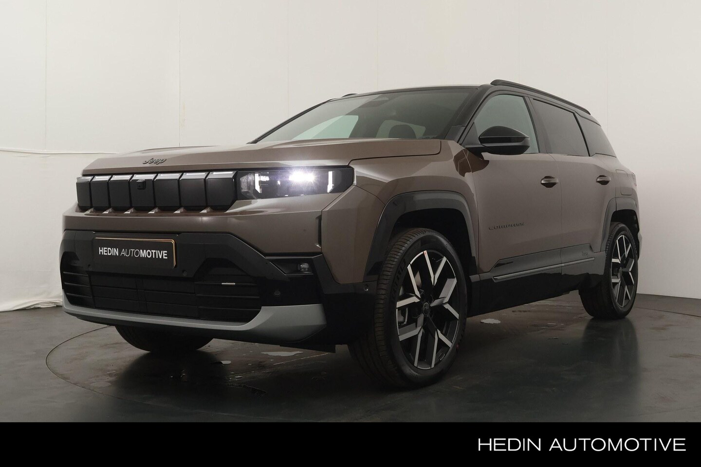 Jeep Compass - First Edition 74 kWh | Pano Schuif/ Kanteldak | Warmtepomp | Premium Pack | Convenience Pa - AutoWereld.nl