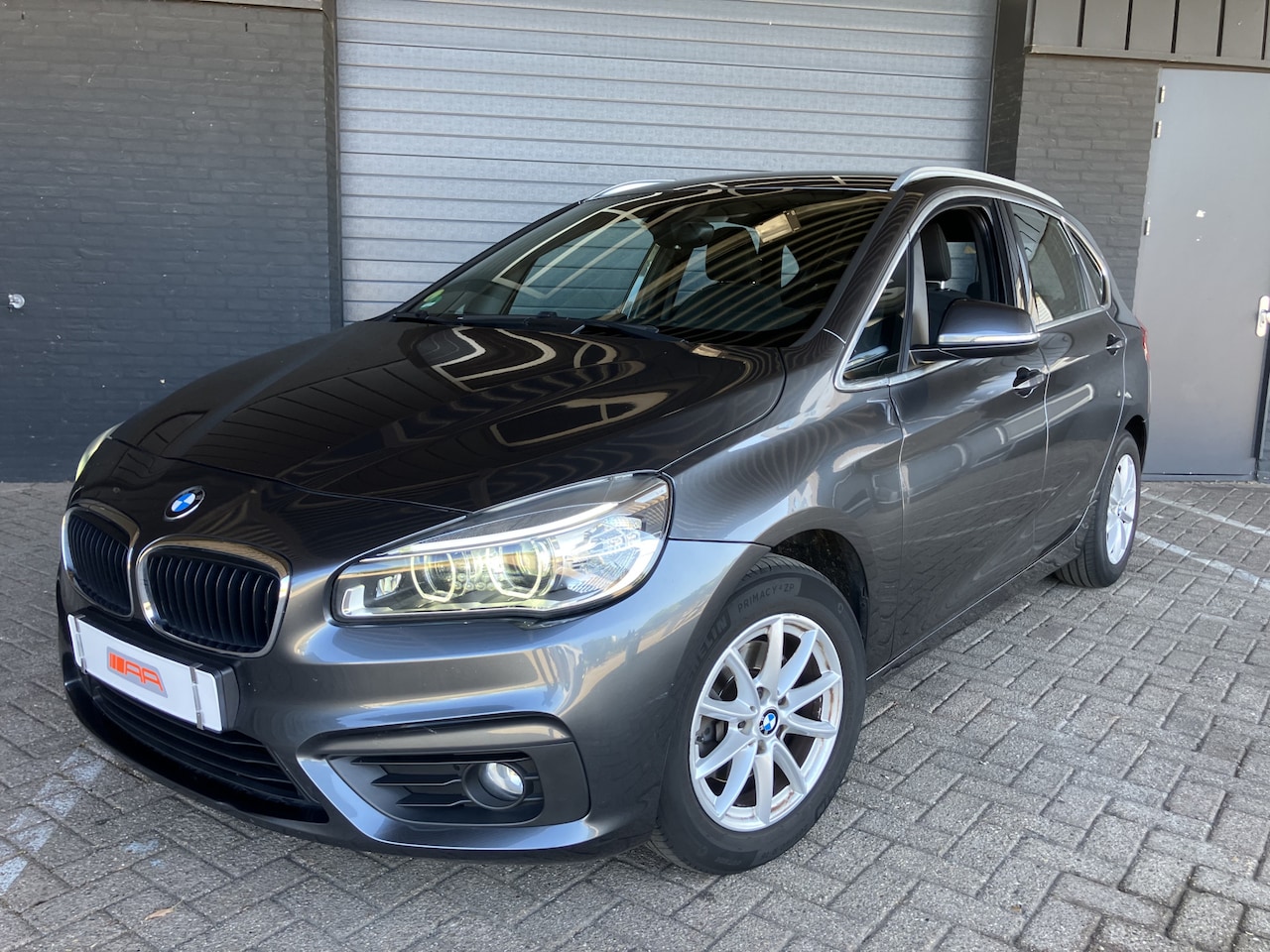 BMW 2-serie Active Tourer - 216d XENON-LED-AHK - AutoWereld.nl
