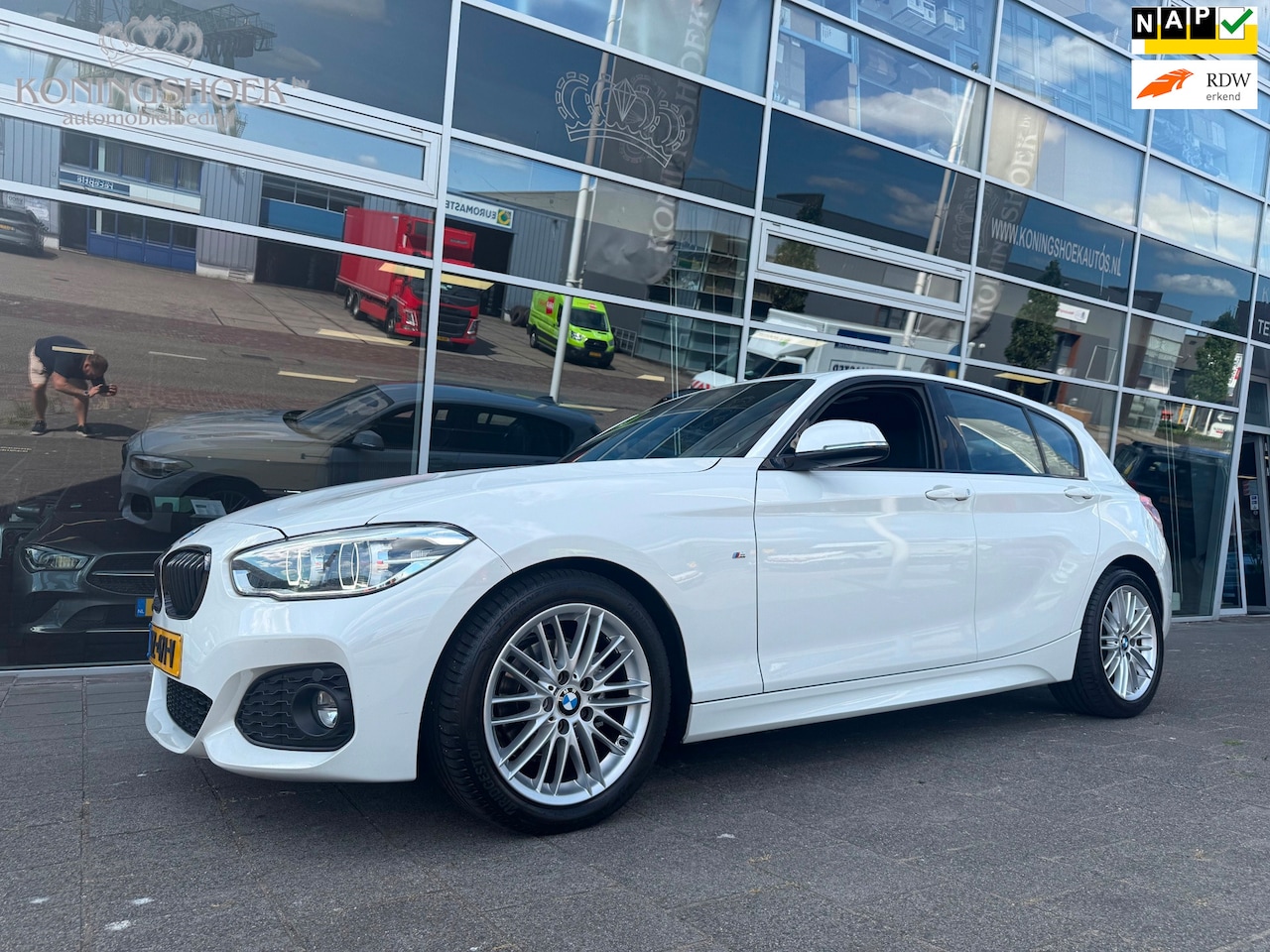 BMW 1-serie - 118i Corporate Lease Executive 118i Corporate Lease Executive - AutoWereld.nl