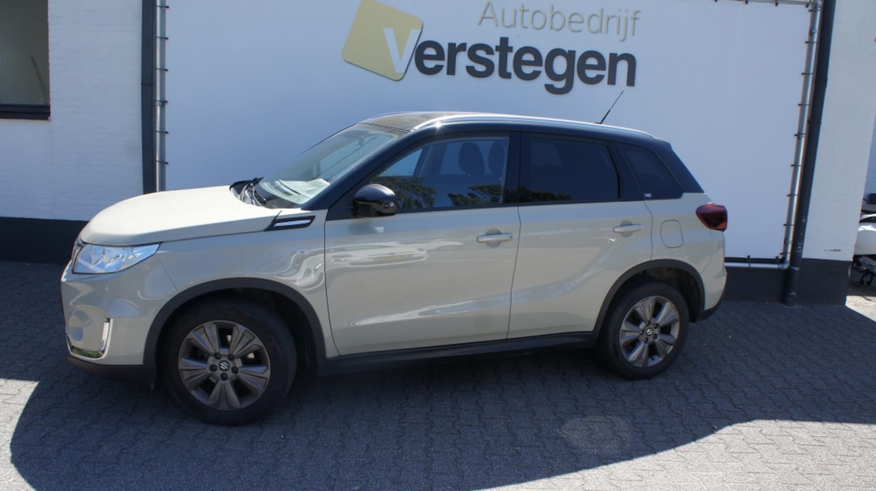 Suzuki Vitara - 1.4 B.jet Select -Trekhaak - AutoWereld.nl